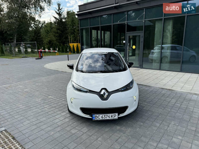 Білий Рено Зое, об'ємом двигуна 0 л та пробігом 127 тис. км за 6799 $, фото 1 на Automoto.ua