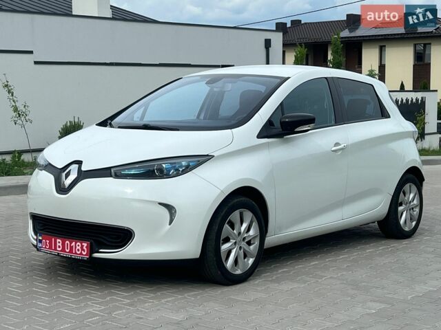 Белый Рено Зое, объемом двигателя 0 л и пробегом 123 тыс. км за 6750 $, фото 1 на Automoto.ua