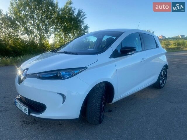 Білий Рено Зое, об'ємом двигуна 0 л та пробігом 138 тис. км за 6200 $, фото 1 на Automoto.ua