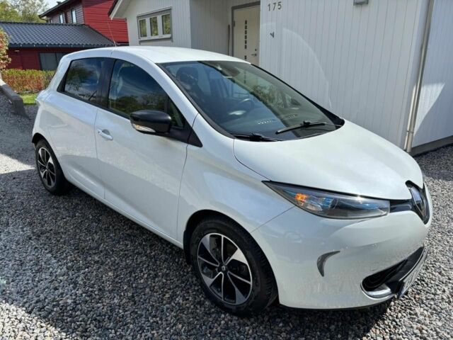 Білий Рено Зое, об'ємом двигуна 0 л та пробігом 105 тис. км за 6800 $, фото 1 на Automoto.ua