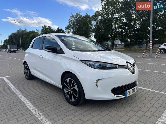 Білий Рено Зое, об'ємом двигуна 0 л та пробігом 108 тис. км за 8900 $, фото 1 на Automoto.ua