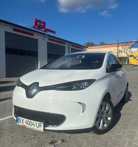 Білий Рено Зое, об'ємом двигуна 0 л та пробігом 108 тис. км за 7200 $, фото 1 на Automoto.ua