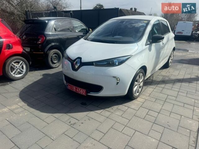 Білий Рено Зое, об'ємом двигуна 0 л та пробігом 67 тис. км за 6999 $, фото 1 на Automoto.ua