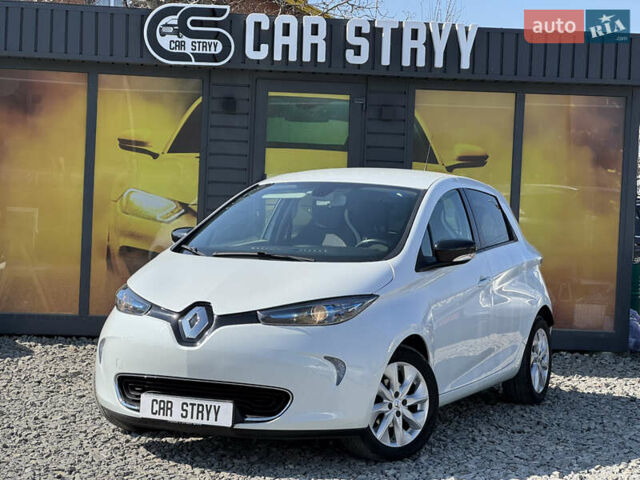 Білий Рено Зое, об'ємом двигуна 0 л та пробігом 98 тис. км за 6900 $, фото 1 на Automoto.ua