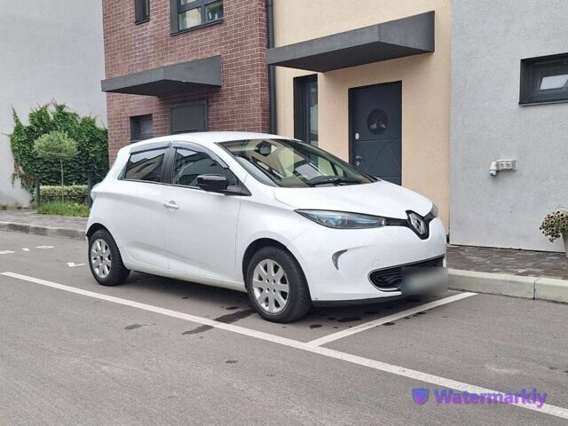 Білий Рено Зое, об'ємом двигуна 0 л та пробігом 281 тис. км за 7001 $, фото 1 на Automoto.ua