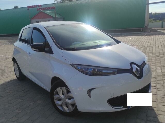 Білий Рено Зое, об'ємом двигуна 0 л та пробігом 32 тис. км за 14999 $, фото 1 на Automoto.ua