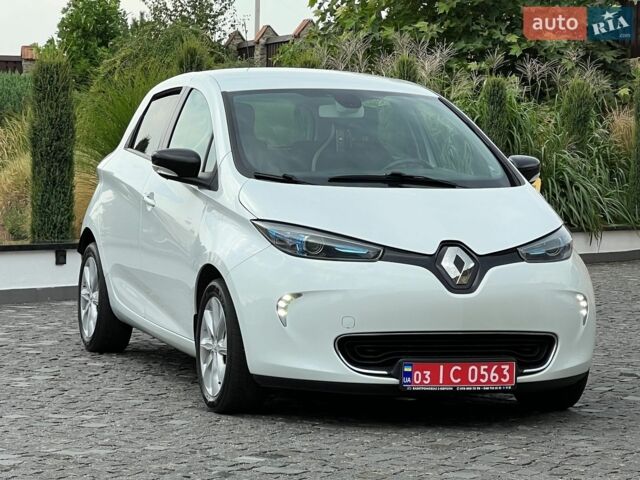 Білий Рено Зое, об'ємом двигуна 0 л та пробігом 108 тис. км за 7250 $, фото 1 на Automoto.ua