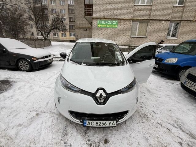 Білий Рено Зое, об'ємом двигуна 0 л та пробігом 112 тис. км за 8700 $, фото 1 на Automoto.ua