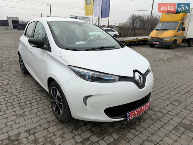 Білий Рено Зое, об'ємом двигуна 0 л та пробігом 104 тис. км за 8700 $, фото 1 на Automoto.ua