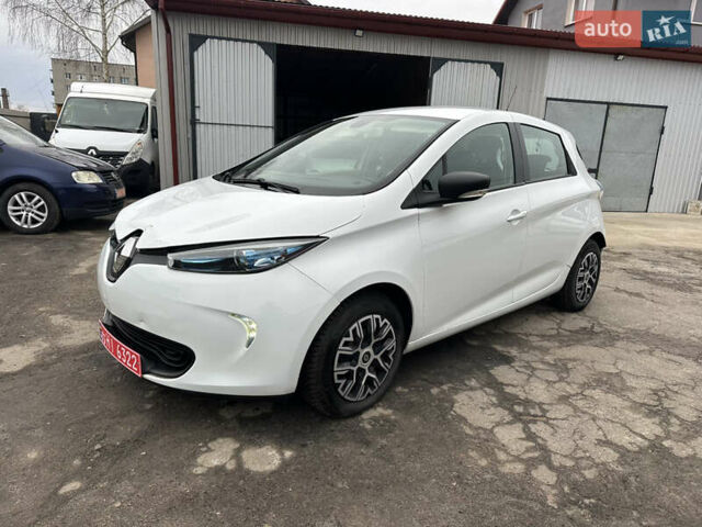 Білий Рено Зое, об'ємом двигуна 0 л та пробігом 84 тис. км за 7900 $, фото 1 на Automoto.ua
