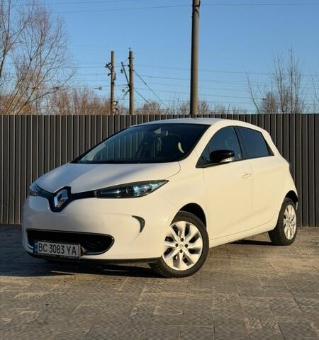Белый Рено Зое, объемом двигателя 0 л и пробегом 78 тыс. км за 6900 $, фото 1 на Automoto.ua