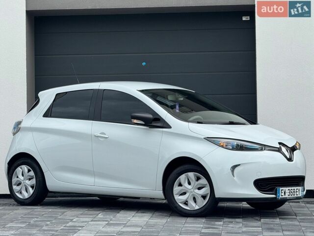 Білий Рено Зое, об'ємом двигуна 0 л та пробігом 85 тис. км за 9200 $, фото 1 на Automoto.ua