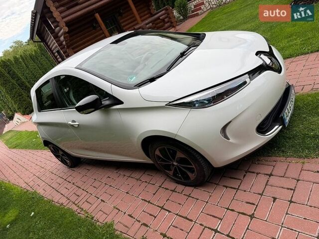 Білий Рено Зое, об'ємом двигуна 0 л та пробігом 106 тис. км за 9100 $, фото 1 на Automoto.ua