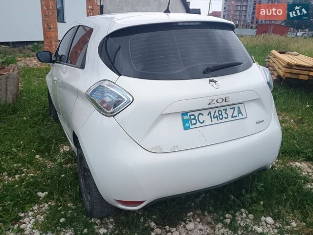 Білий Рено Зое, об'ємом двигуна 0 л та пробігом 450 тис. км за 7000 $, фото 1 на Automoto.ua