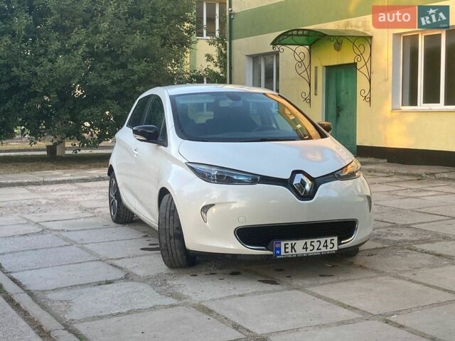 Білий Рено Зое, об'ємом двигуна 0 л та пробігом 108 тис. км за 7999 $, фото 1 на Automoto.ua