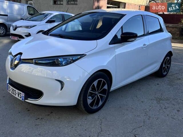 Рено Зое 2017 в Черновцах на Automoto.ua Белый Рено Зое, объемом двигателя 0 л и пробегом 60 тыс. км за 9200 $, фото 1 на Automoto.ua