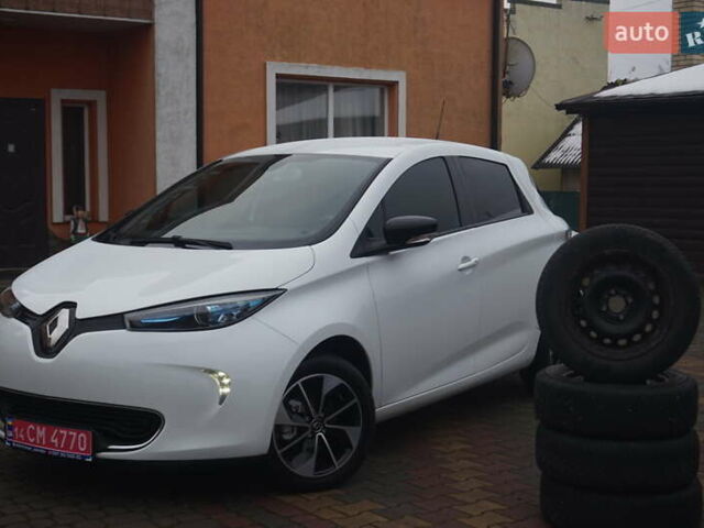 Білий Рено Зое, об'ємом двигуна 0 л та пробігом 37 тис. км за 10777 $, фото 1 на Automoto.ua