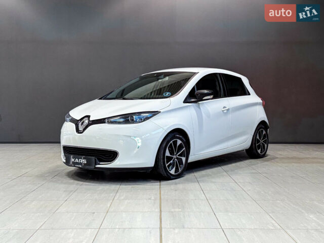 Белый Рено Зое, объемом двигателя 0 л и пробегом 113 тыс. км за 6700 $, фото 1 на Automoto.ua