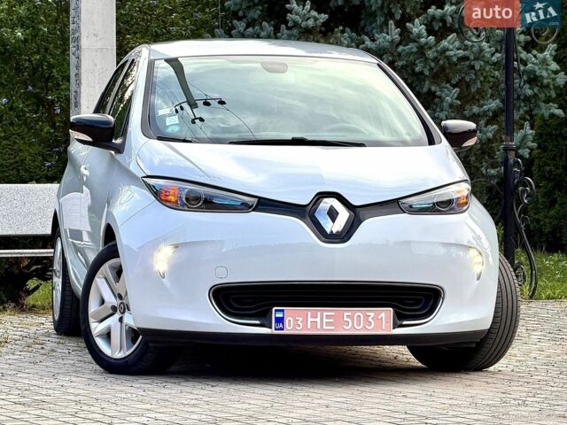 Белый Рено Зое, объемом двигателя 0 л и пробегом 41 тыс. км за 10499 $, фото 1 на Automoto.ua