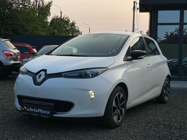 Білий Рено Зое, об'ємом двигуна 0 л та пробігом 119 тис. км за 8999 $, фото 1 на Automoto.ua