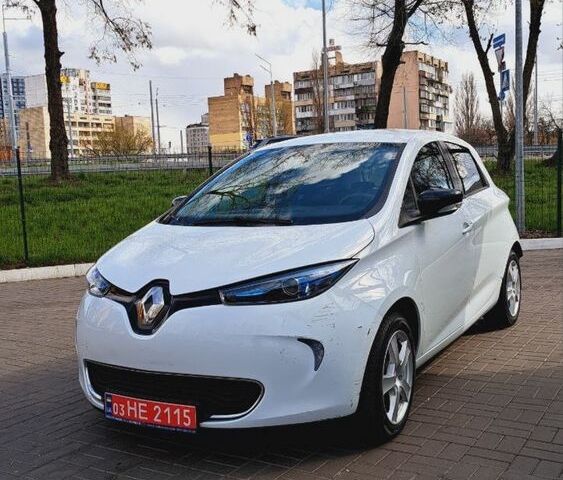 Білий Рено Зое, об'ємом двигуна 0 л та пробігом 36 тис. км за 9499 $, фото 1 на Automoto.ua