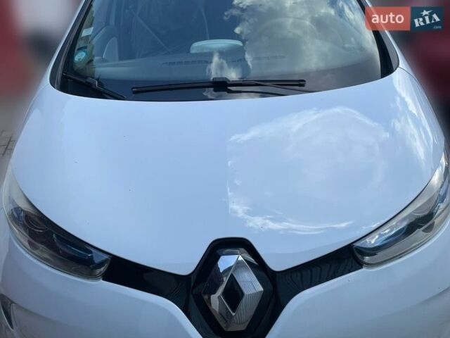Білий Рено Зое, об'ємом двигуна 0 л та пробігом 66 тис. км за 9600 $, фото 1 на Automoto.ua