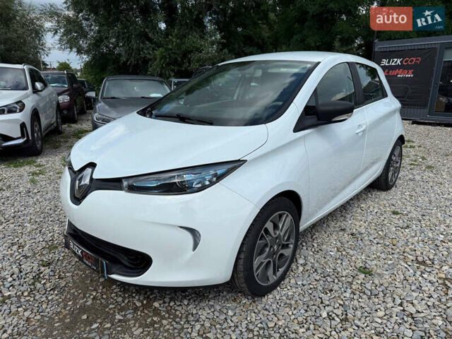 Белый Рено Зое, объемом двигателя 0 л и пробегом 69 тыс. км за 9450 $, фото 1 на Automoto.ua