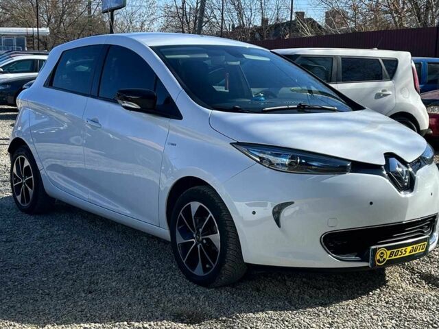 Білий Рено Зое, об'ємом двигуна 0 л та пробігом 61 тис. км за 12000 $, фото 1 на Automoto.ua