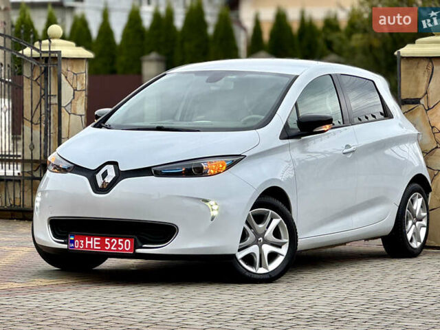 Білий Рено Зое, об'ємом двигуна 0 л та пробігом 22 тис. км за 9995 $, фото 1 на Automoto.ua