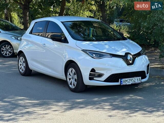 Білий Рено Зое, об'ємом двигуна 0 л та пробігом 33 тис. км за 14000 $, фото 1 на Automoto.ua