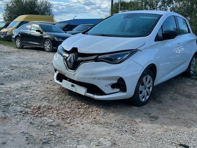 Білий Рено Зое, об'ємом двигуна 0 л та пробігом 120 тис. км за 7000 $, фото 1 на Automoto.ua