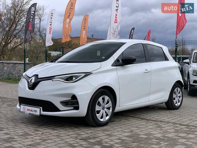 Белый Рено Зое, объемом двигателя 0 л и пробегом 44 тыс. км за 12499 $, фото 1 на Automoto.ua