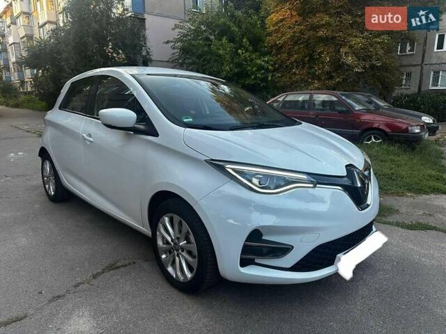 Білий Рено Зое, об'ємом двигуна 0 л та пробігом 26 тис. км за 13888 $, фото 1 на Automoto.ua