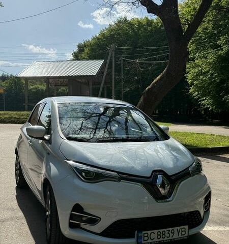 Білий Рено Зое, об'ємом двигуна 0 л та пробігом 78 тис. км за 13000 $, фото 1 на Automoto.ua