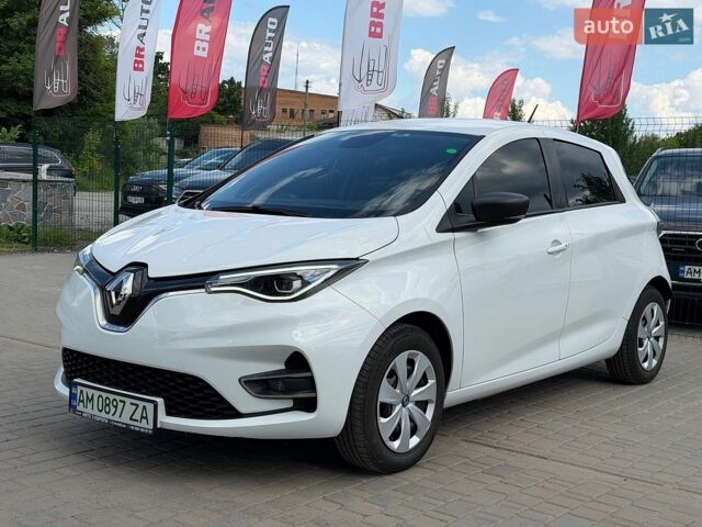 Белый Рено Зое, объемом двигателя 0 л и пробегом 66 тыс. км за 12155 $, фото 1 на Automoto.ua