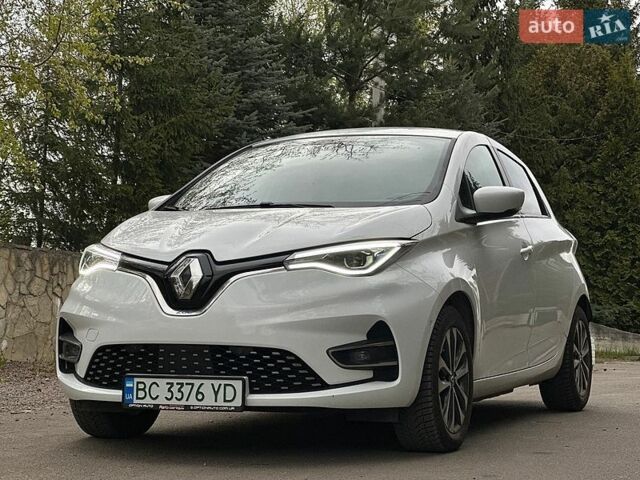 Белый Рено Зое, объемом двигателя 0 л и пробегом 108 тыс. км за 12871 $, фото 1 на Automoto.ua