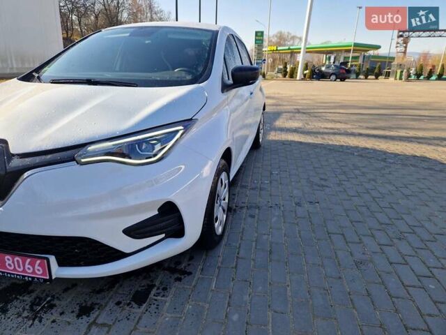 Білий Рено Зое, об'ємом двигуна 0 л та пробігом 27 тис. км за 13000 $, фото 1 на Automoto.ua