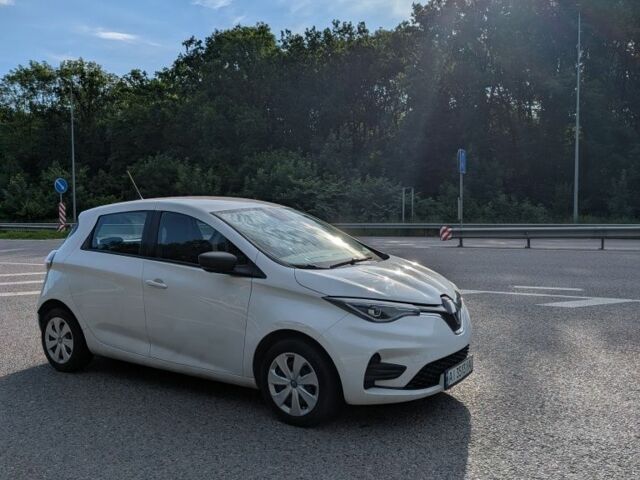 Білий Рено Зое, об'ємом двигуна 0 л та пробігом 105 тис. км за 12000 $, фото 1 на Automoto.ua
