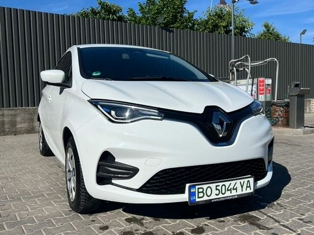 Білий Рено Зое, об'ємом двигуна 0 л та пробігом 40 тис. км за 12700 $, фото 1 на Automoto.ua