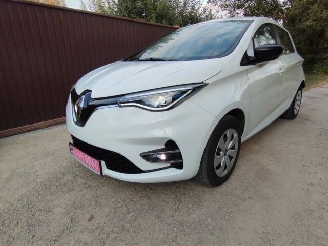 Белый Рено Зое, объемом двигателя 0 л и пробегом 42 тыс. км за 13100 $, фото 1 на Automoto.ua