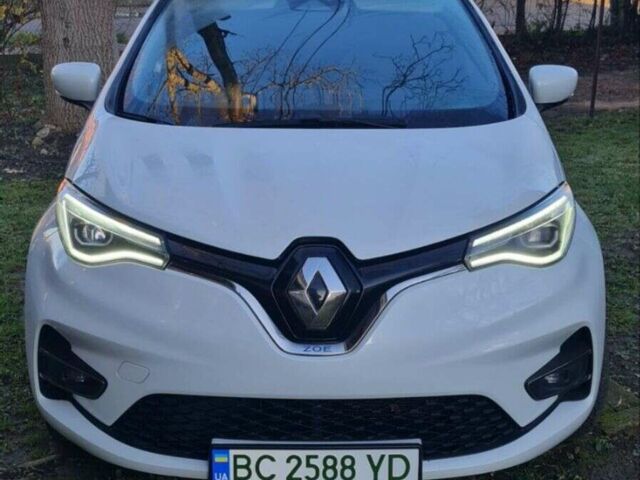 Білий Рено Зое, об'ємом двигуна 0 л та пробігом 104 тис. км за 12200 $, фото 1 на Automoto.ua