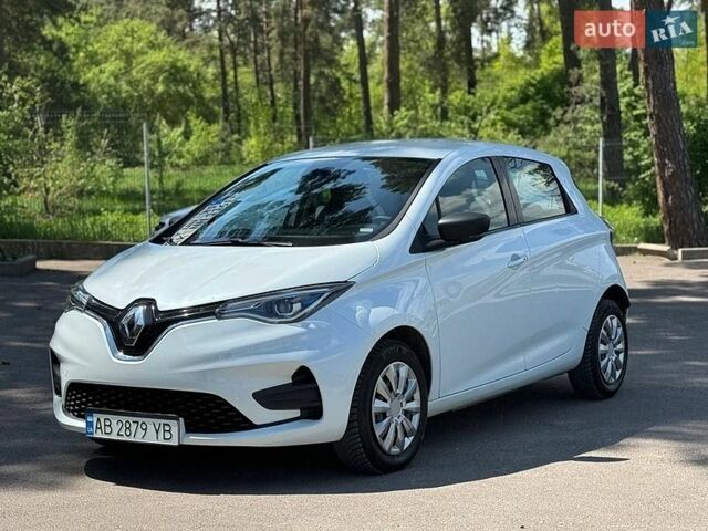 Білий Рено Зое, об'ємом двигуна 0 л та пробігом 121 тис. км за 11300 $, фото 1 на Automoto.ua