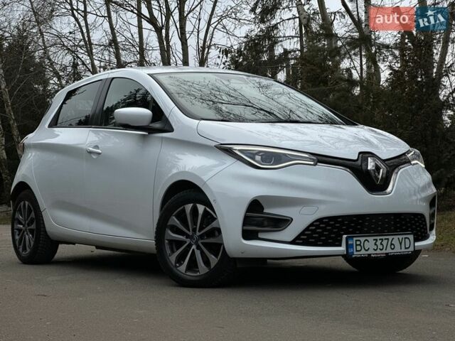 Белый Рено Зое, объемом двигателя 0 л и пробегом 108 тыс. км за 13430 $, фото 1 на Automoto.ua