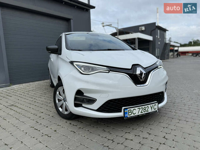 Белый Рено Зое, объемом двигателя 0 л и пробегом 36 тыс. км за 12900 $, фото 1 на Automoto.ua