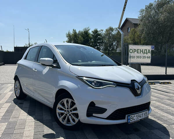 Белый Рено Зое, объемом двигателя 0 л и пробегом 119 тыс. км за 11700 $, фото 1 на Automoto.ua