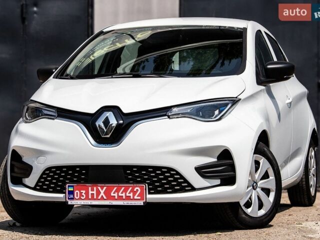 Белый Рено Зое, объемом двигателя 0 л и пробегом 27 тыс. км за 12500 $, фото 1 на Automoto.ua
