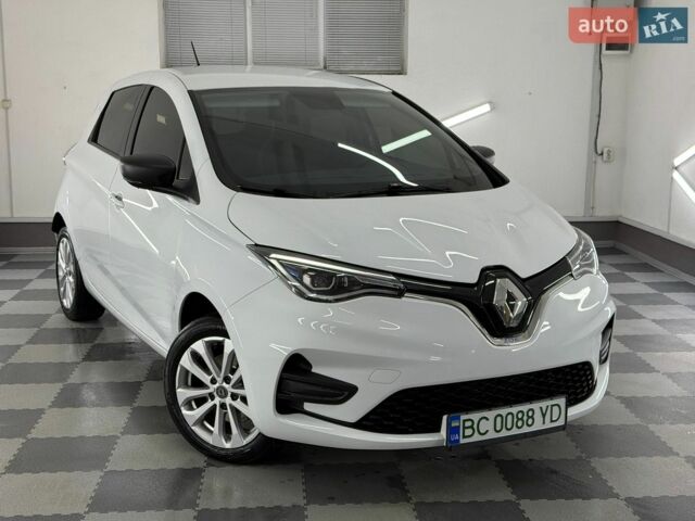 Белый Рено Зое, объемом двигателя 0 л и пробегом 127 тыс. км за 13399 $, фото 1 на Automoto.ua