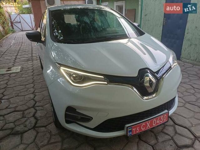 Білий Рено Зое, об'ємом двигуна 0 л та пробігом 28 тис. км за 11700 $, фото 1 на Automoto.ua