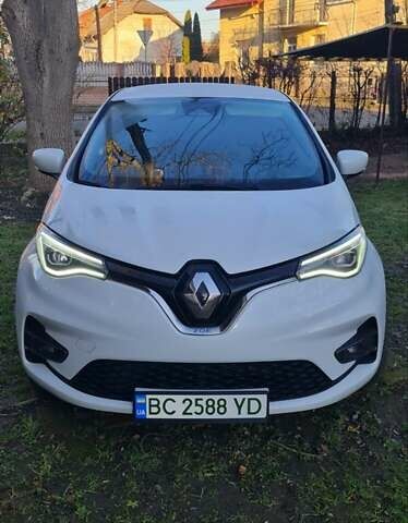 Білий Рено Зое, об'ємом двигуна 0 л та пробігом 104 тис. км за 12500 $, фото 1 на Automoto.ua