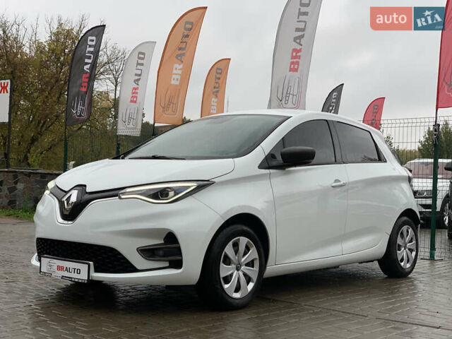 Белый Рено Зое, объемом двигателя 0 л и пробегом 47 тыс. км за 12499 $, фото 1 на Automoto.ua